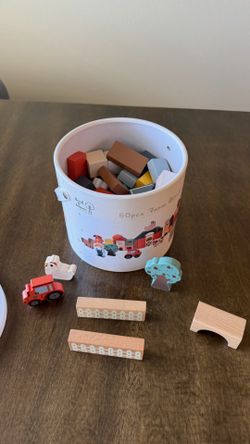 Birch & Bloom 50-Piece Wooden Farm Blocks Play Set