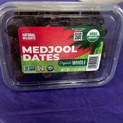 Majdool Dates Available 