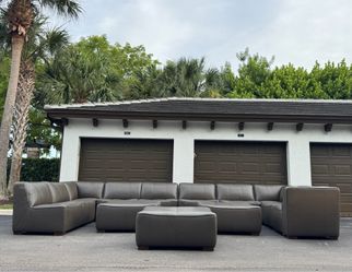 Couch/Sofa Sectional - Modular - Gray - Delivery Available 🚛