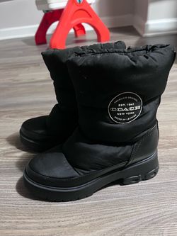 Coach Puffer snow Boots,  size 6w