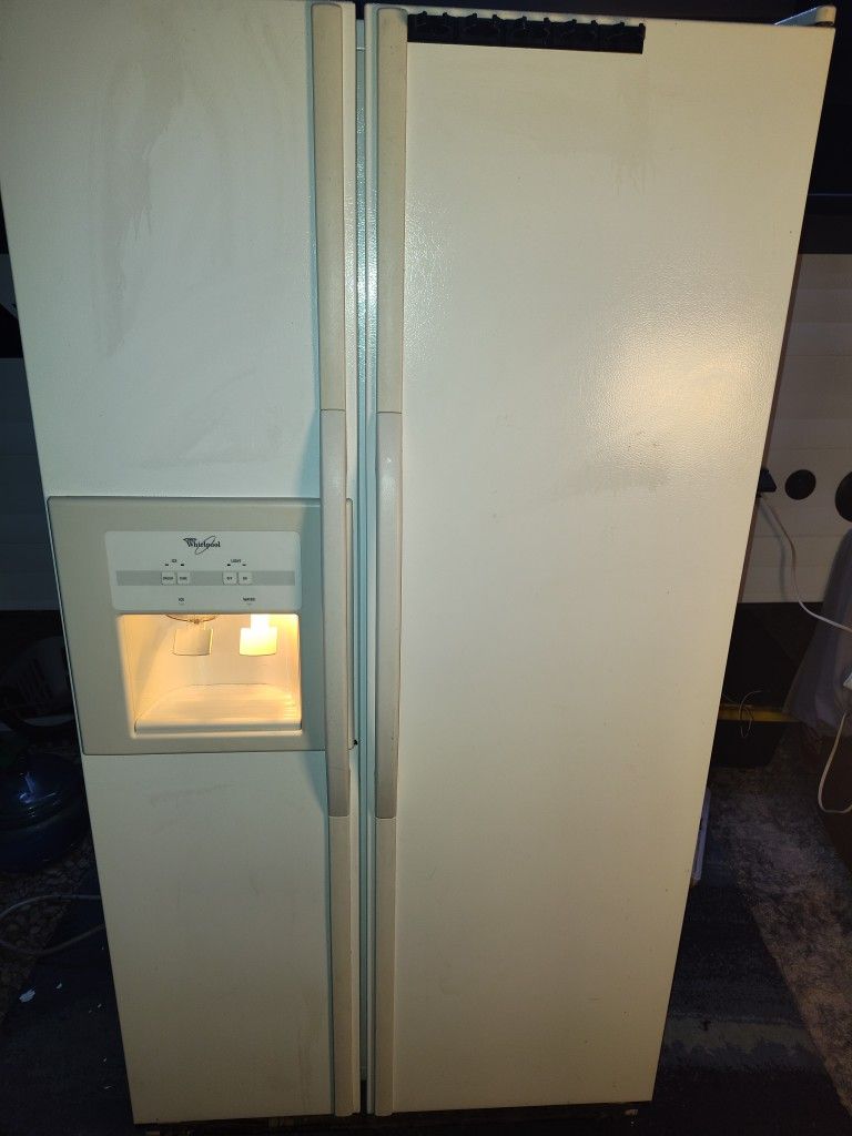 Whirlpool Refrigerator