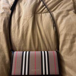 Authentic Burberry Purse