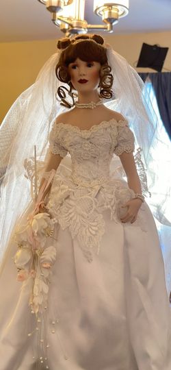Bride doll