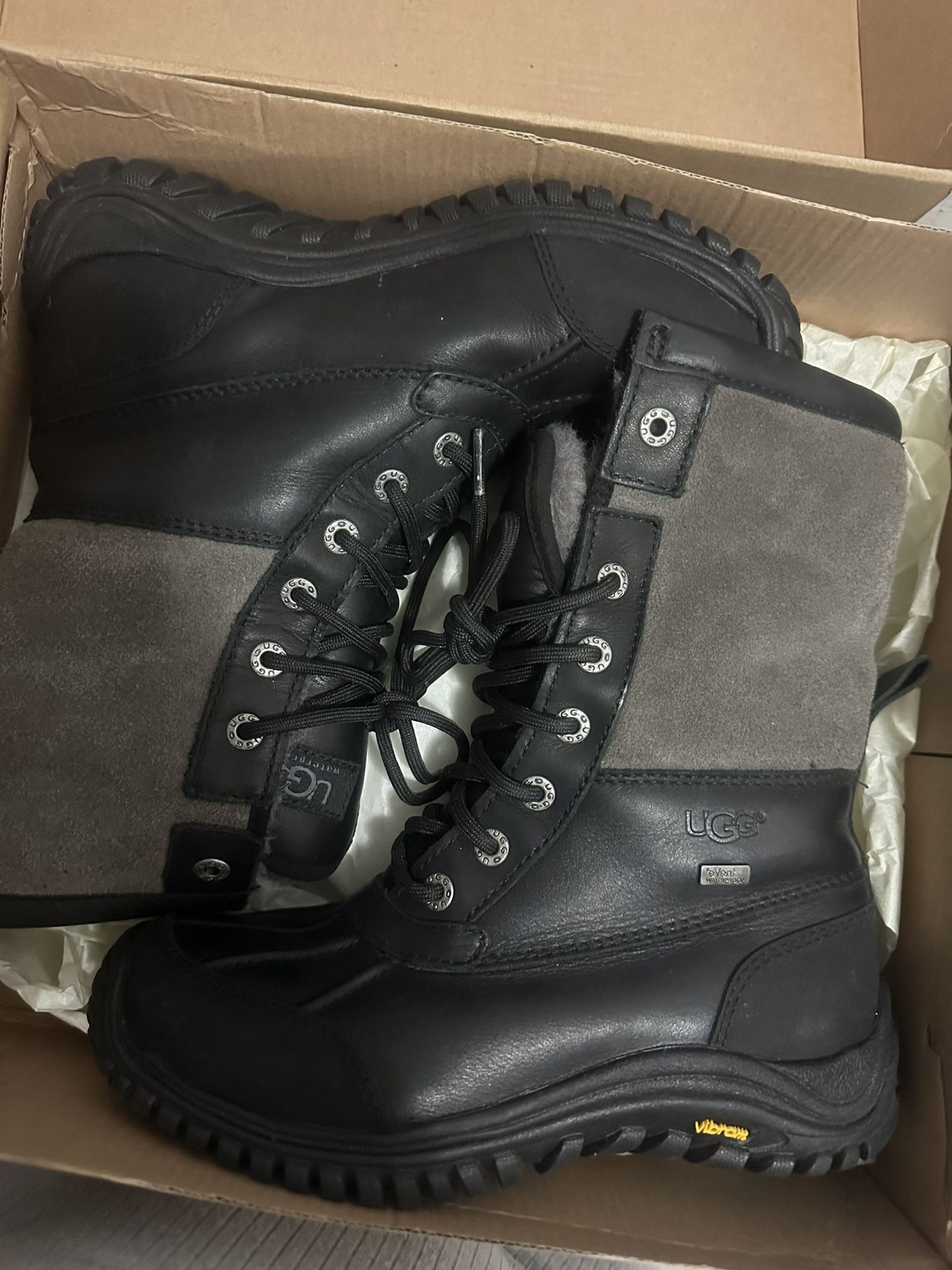Black And Gray Authentic UGG snow Boots 