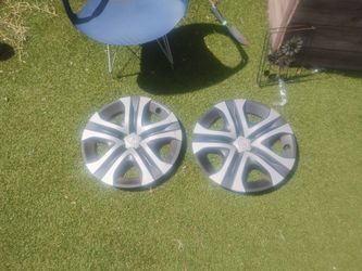 2017 Toyota RAV4 hubcaps OEM