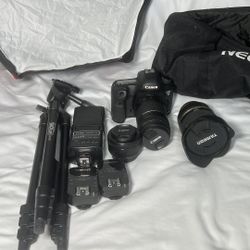 BUNDLE Canon 5D Mark III 22.3 MP DSLR Camera/ Lenses 50 mm/75-300/24-70 Etc