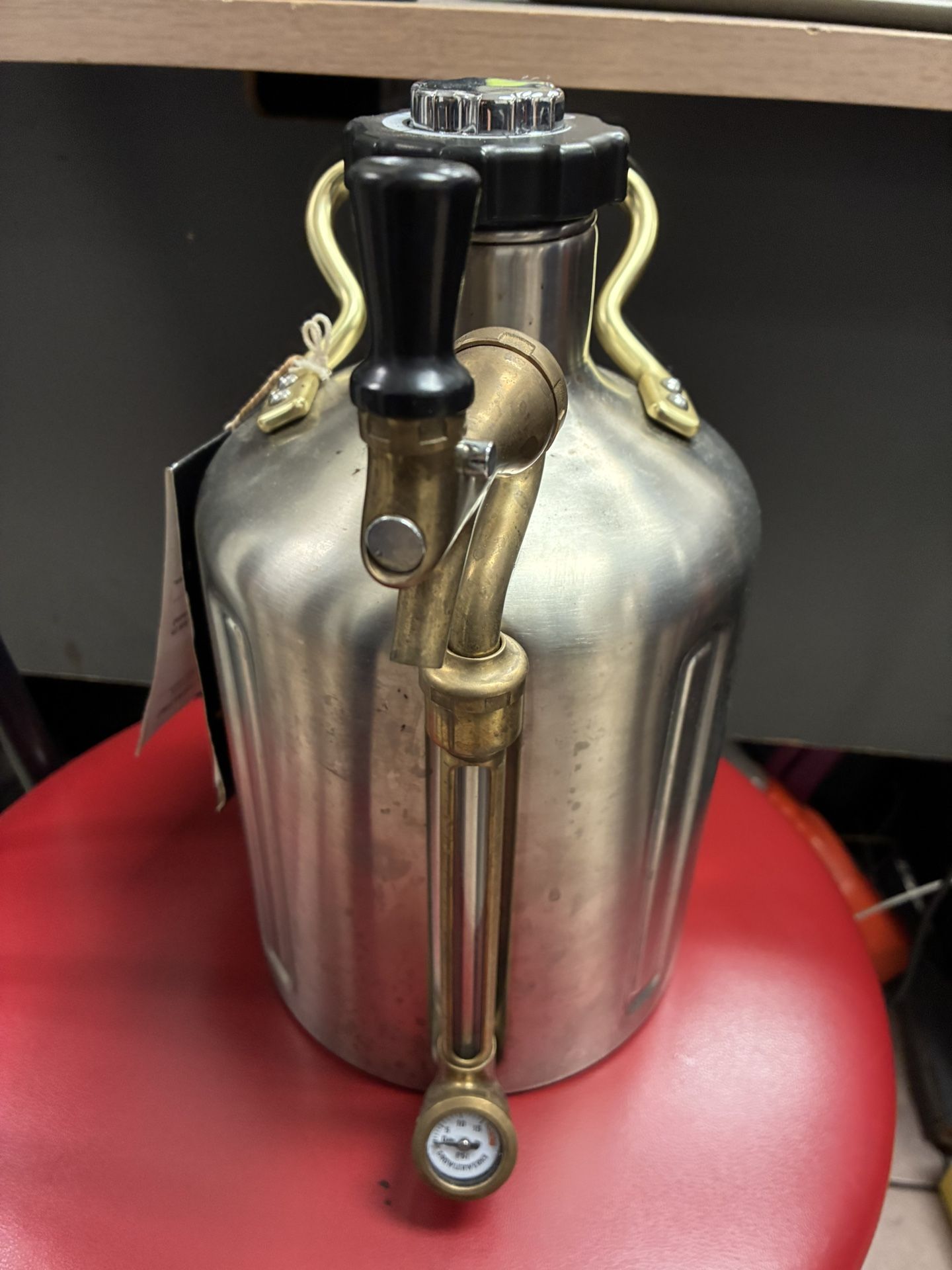 GrowlerWerks UKeg 128oz Pressurized Stainless Steel Carbonated Beer Growler