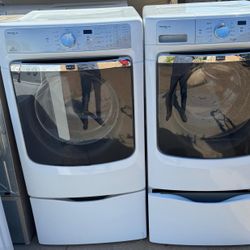 Maytag Electric Washer And Dryer 
