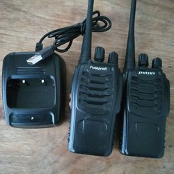 PXTON WALKIE TALKIE 22 CHANNEL 5 MILE