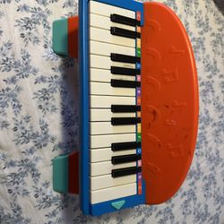 Battat Mini Piano 