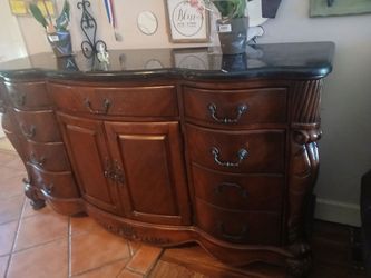 Cherry Oak Solid Mable Top Dressers Like New