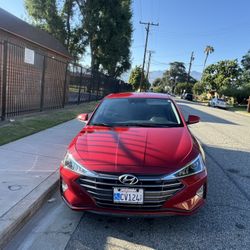 2019 Hyundai Elantra