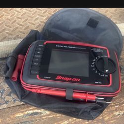 Digital Multimeter 