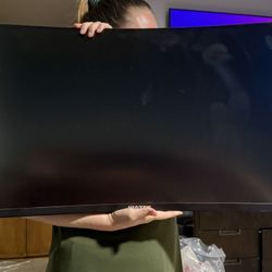 Viotek 32 Inch Curved Monitor 1440p 165 hertz