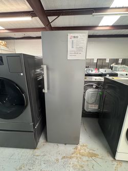 Hisense convertible freezer and refrigerator