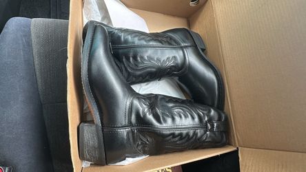Guide Gear Black Leather Cowboy Boots – Embossed Western Style