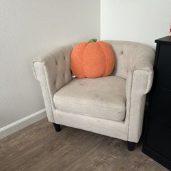 Small Single Couch 