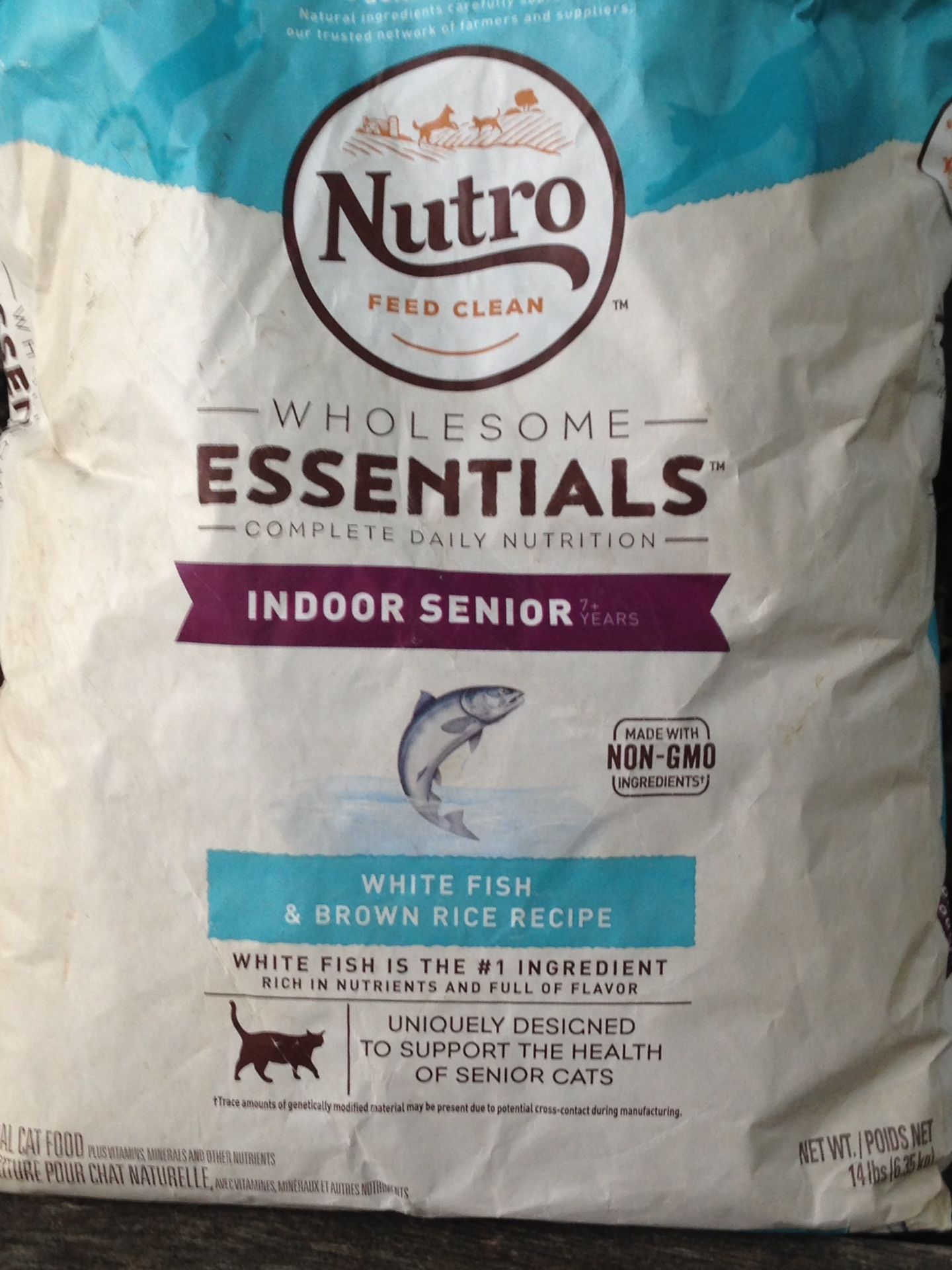 Dry cat food Nutro Essentials, Indoor Senior, 7+ Years