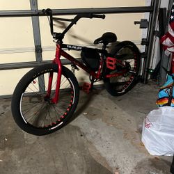 Gt Pro Series 24” Heritage Black And Red