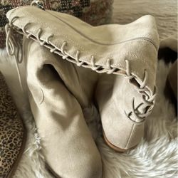 4 Pairs Of Like New Boots Must Go!!