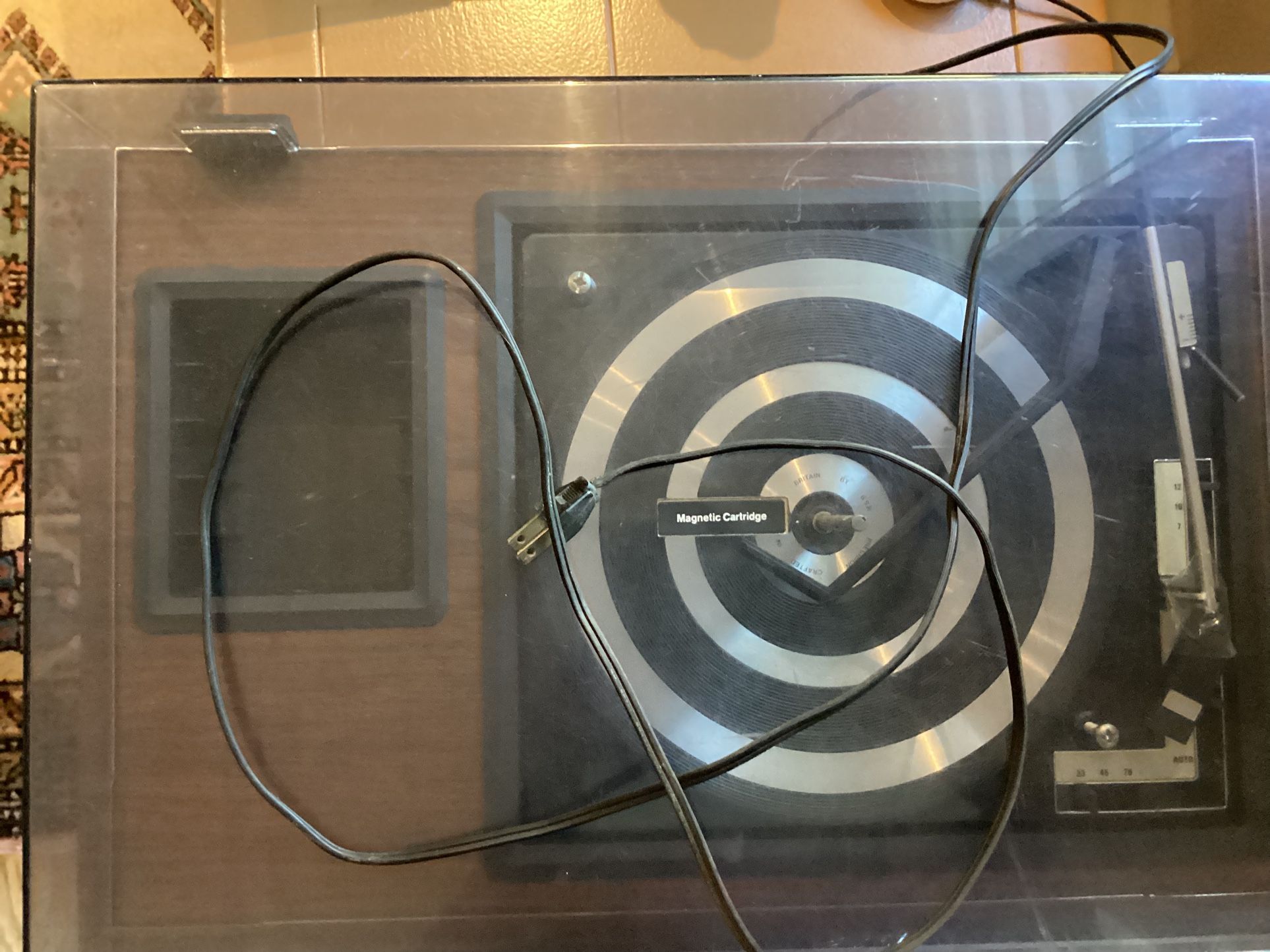 Turn Table, FM/AM Radio, 8 Track Player And Maybe A Recorder? FREE
