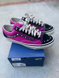 Vans pearlized size 12 fuchsia