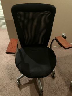 OFFICE CHAIR!!