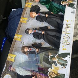 HARRY POTTER COLLECTIBLES DOLL SET