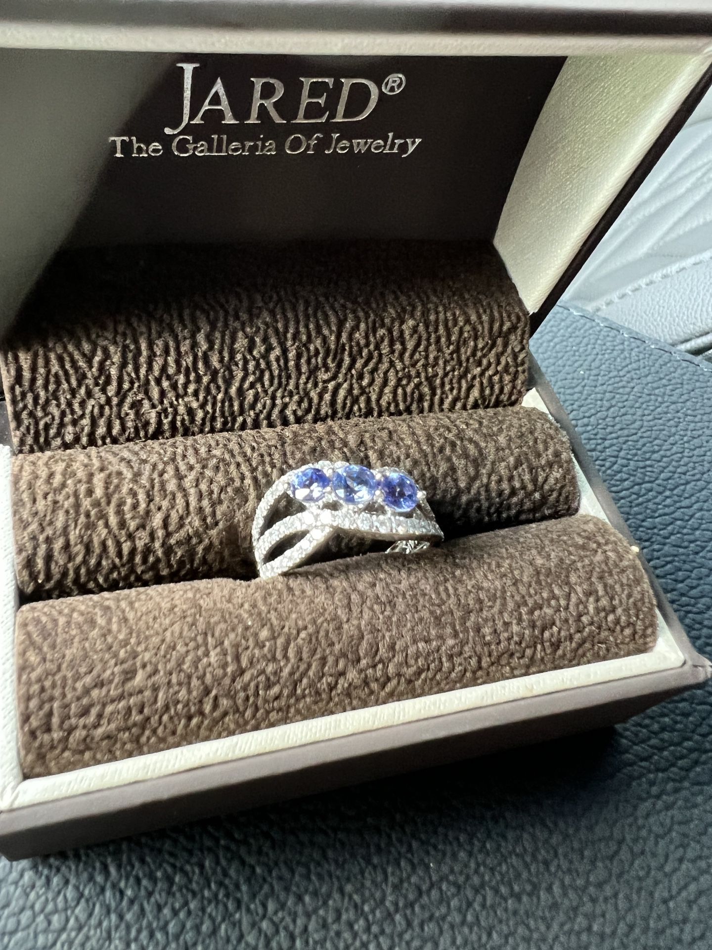 Diamond Ring With Tanzanite