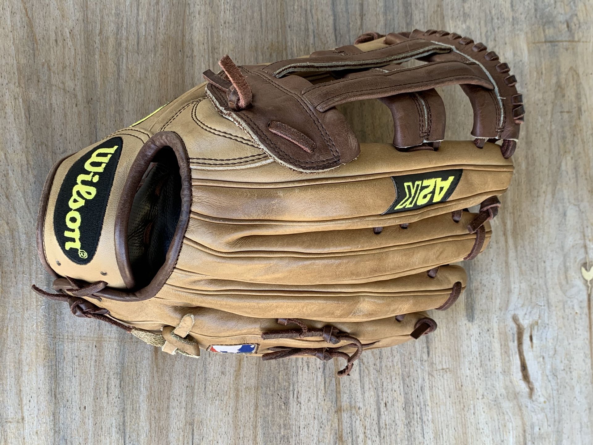 Wilson A2K Baseball Glove