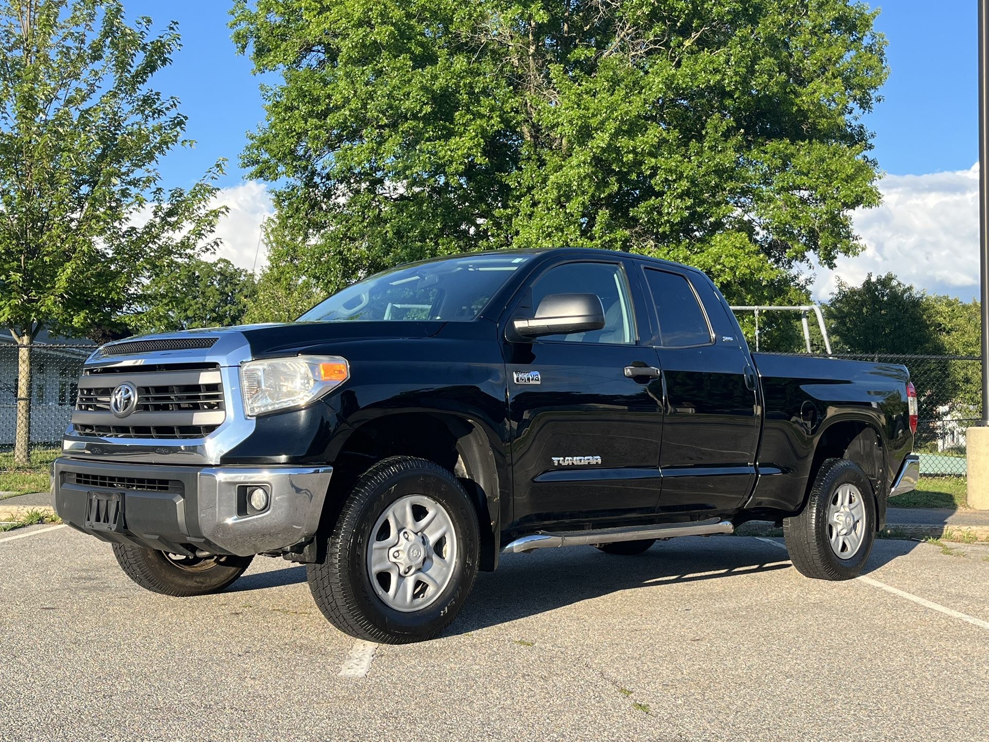 2014 Toyota Tundra for Sale in Manchester, CT - OfferUp