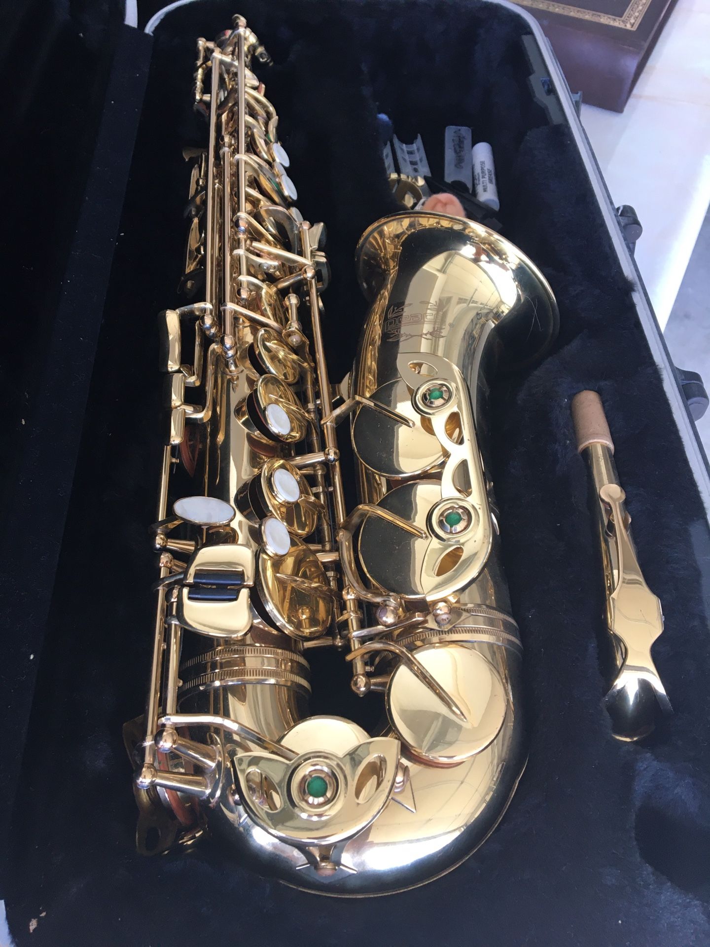 Beautiful lightly used Saxophone