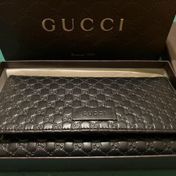 Authentic Gucci Wallet