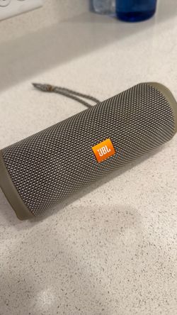 JBL FLIP 4 (PRE OWNED)
