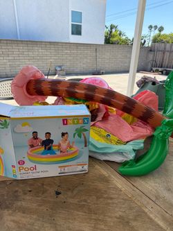 Inflatable kid pool + party decorations