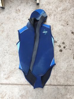 Wet Suit Hooded Vest