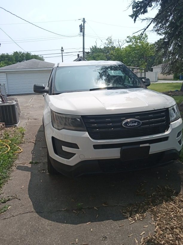 2017 Ford Explorer