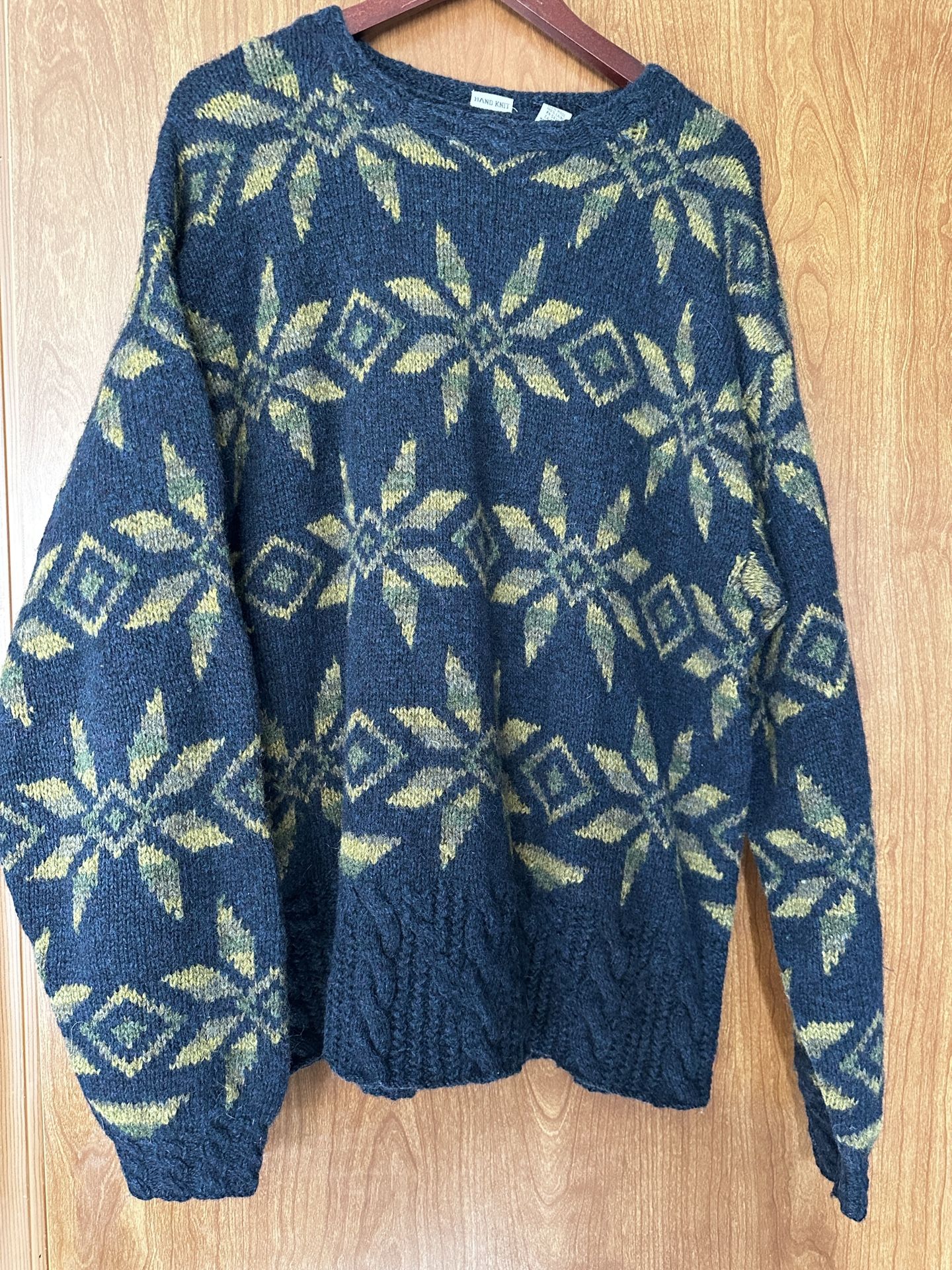 Vintage Men’s 100% Wool Sweater