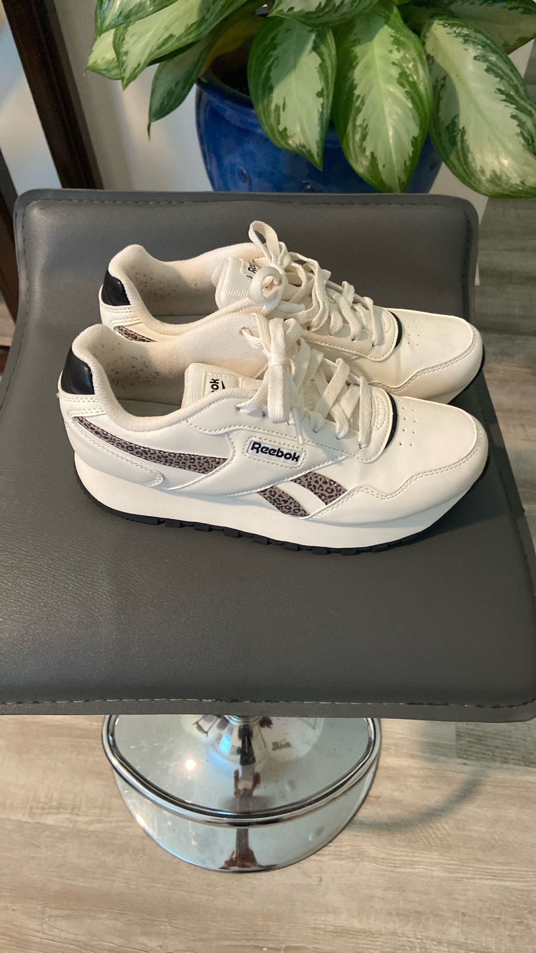 Women Reebok Sneakers