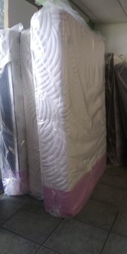 New Memory Foam mattress Queen Size $399.00 