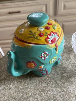 Ceramic Elephant Cookie Jar with Lid