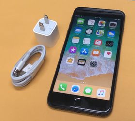 iPhone 8 Plus 64GB Factory Unlocked