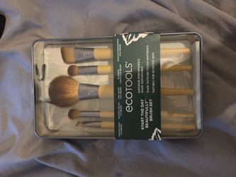 Eco tools 5 peice brush set