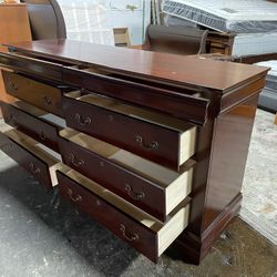 Dresser $130