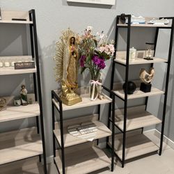 Book Shelf 