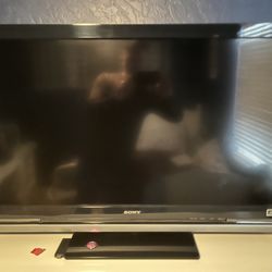Sony Bravia 40 Inch flat screen Tv