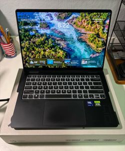 HP OMEN Transcend 14 Gaming Laptop