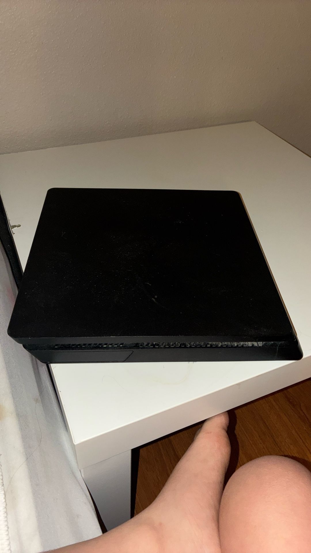 Selling A Fully Working Ps4