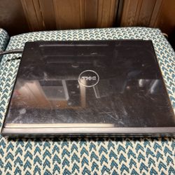 Selling this Dell laptop for parts  Still turn on , no charger