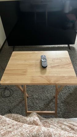 Bed side table